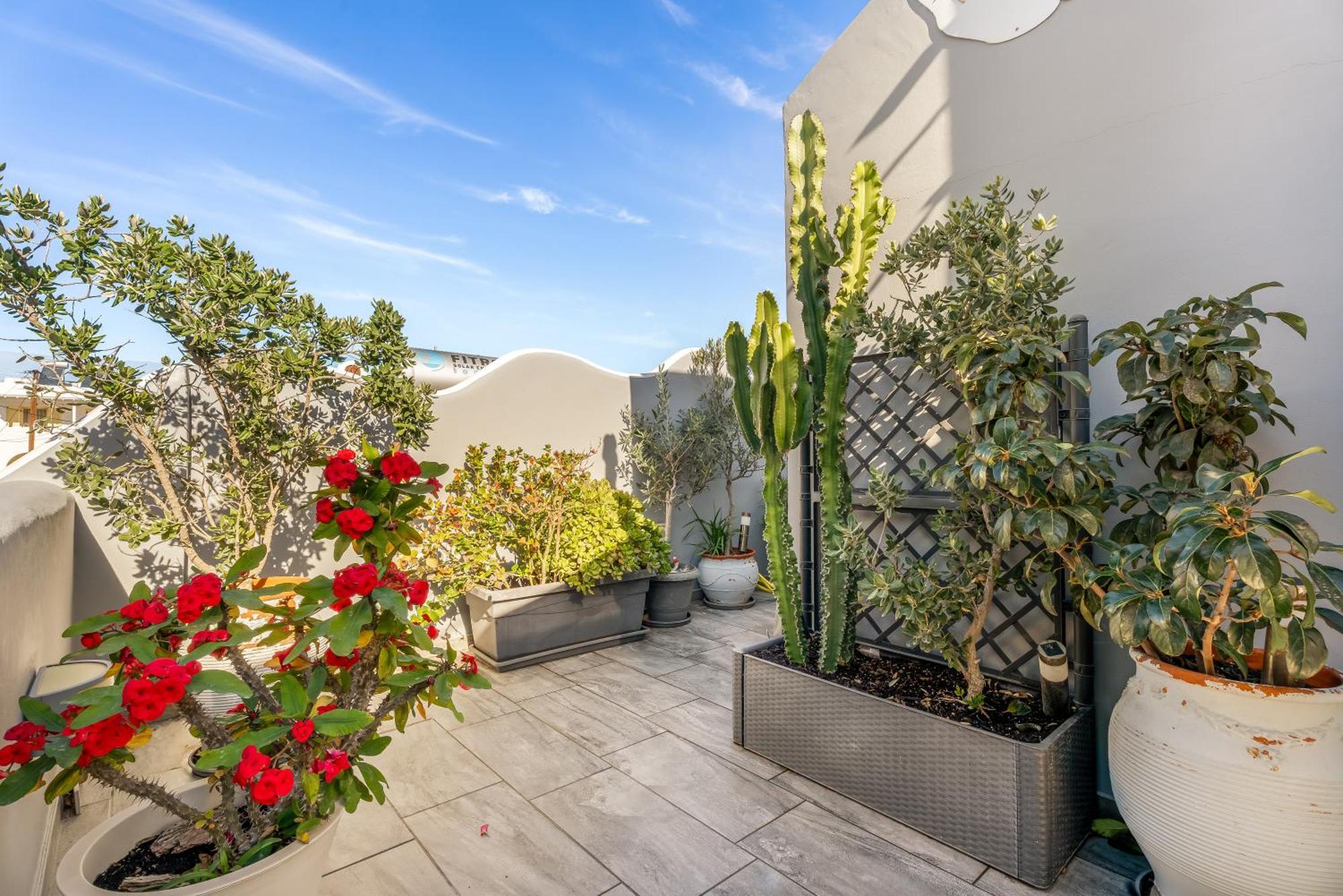 Oasis Suites Fira Exterior photo
