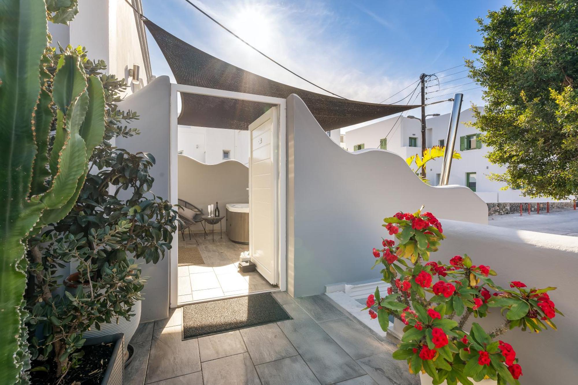 Oasis Suites Fira Exterior photo