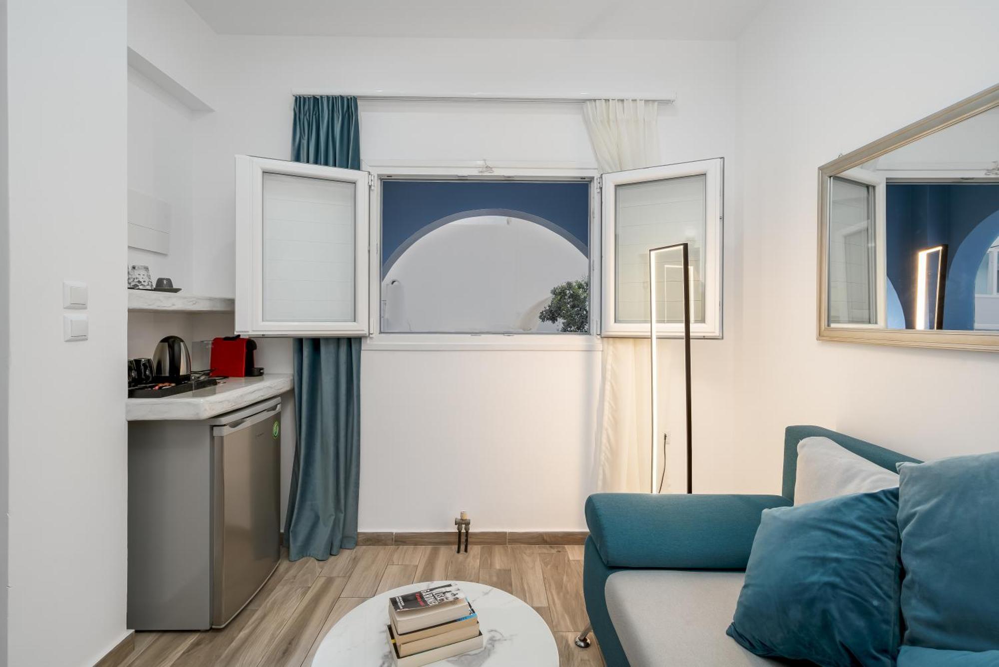 Oasis Suites Fira Exterior photo